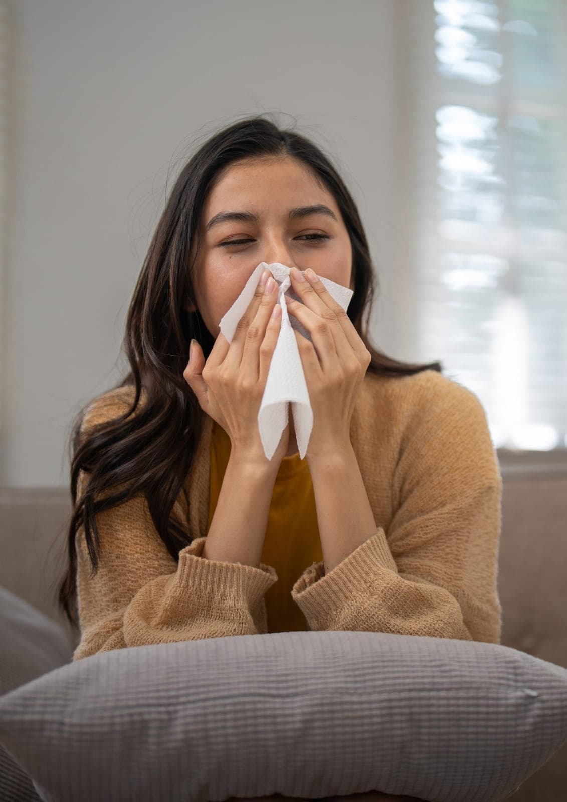 Management of allergy in Dubai provided by specialists to identify triggers and provide effective treatment for relief.